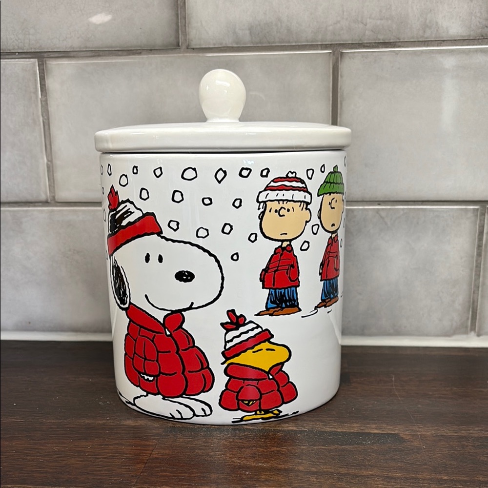 Peanuts Festive Cookie Jar - Red and Green